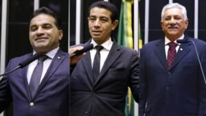 STF inicia julgamento de deputados do pl e suplente