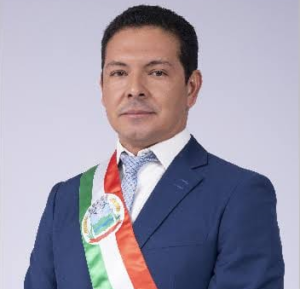 POLÊMICA EM CAROLINA: VEREADOR DIVULGA INFORMAÇÃO ENGANOSA SOBRE GASTOS COM FESTAS; PREFEITO RECORRE À JUSTIÇA